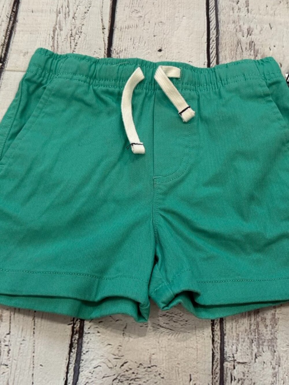 Vineyard Vines Boy Shorts size 5 NWT's